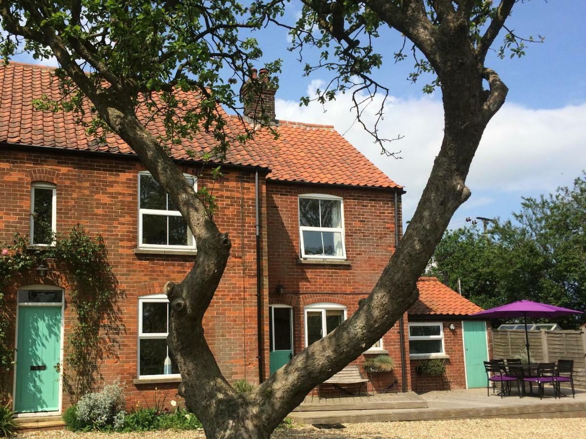 Dairy Barns Holiday Cottages Norwich Exterior photo